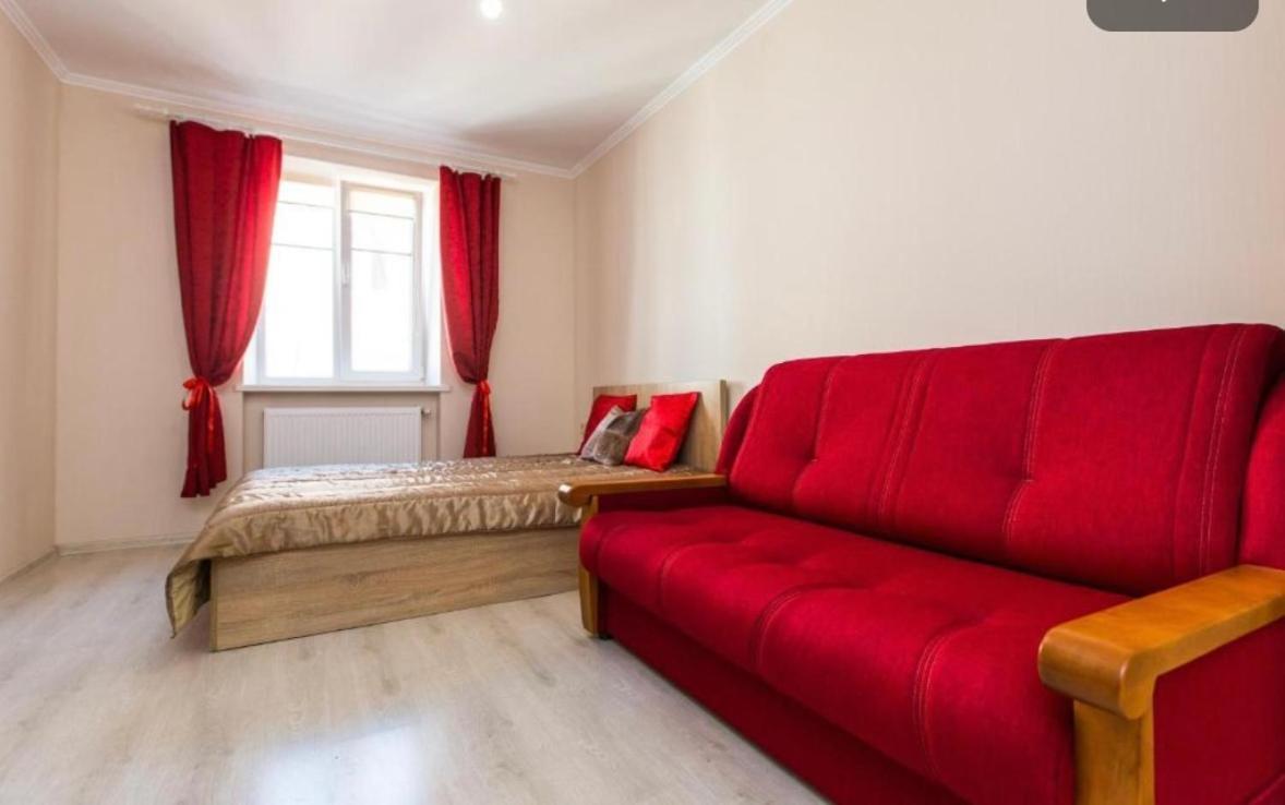 Apartment On Staroyevreyska 26 Лвив Екстериор снимка